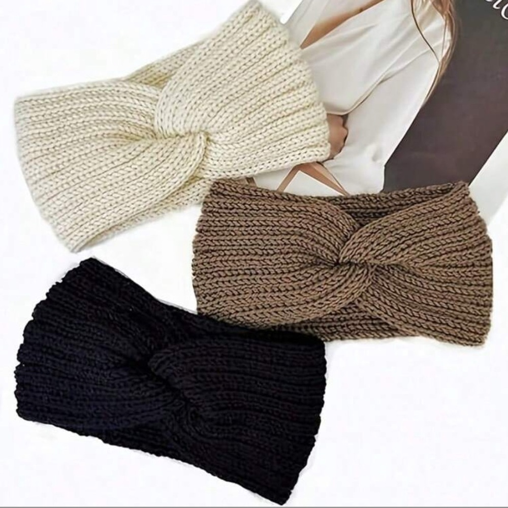 🌹 Pick Your Color - Stylish Knitted Headbands - Black, Cream or Brown - Picture 4 of 6